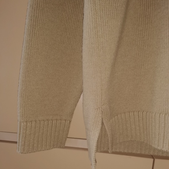 Gap Oversized Crewneck Men’s Sweater (M Tall) - Picture 5 of 9